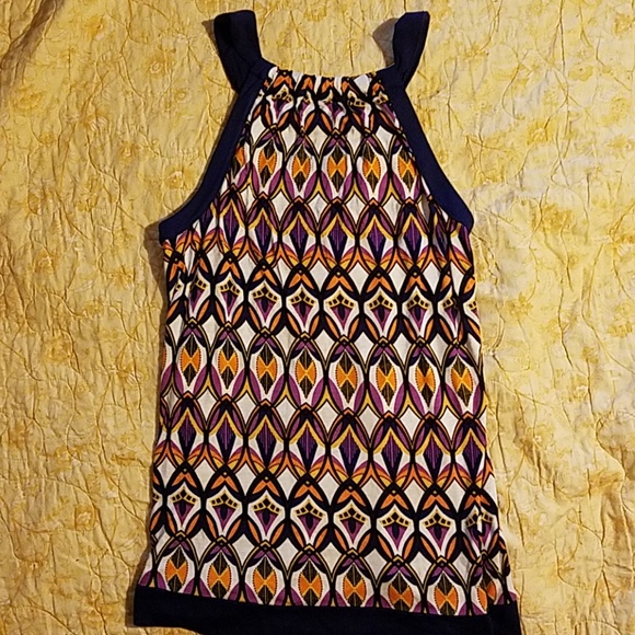 Top - Picture 2 of 2